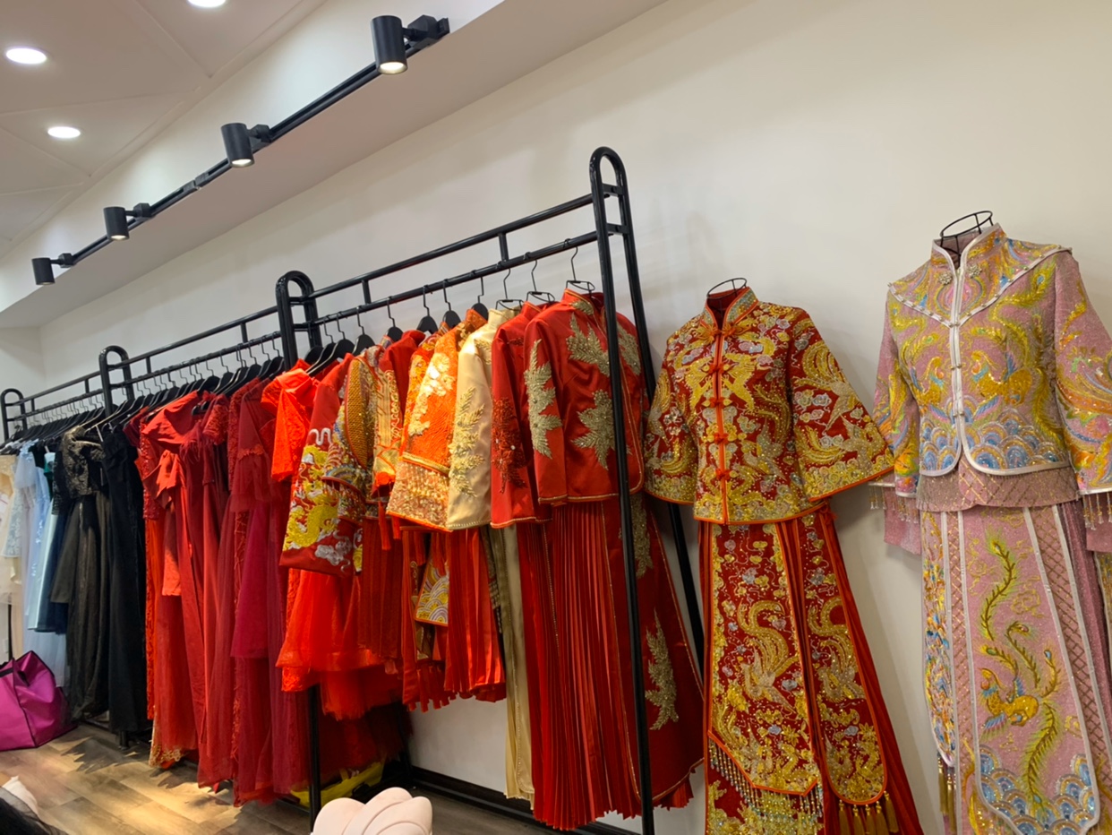 御美婚纱礼服私人定制