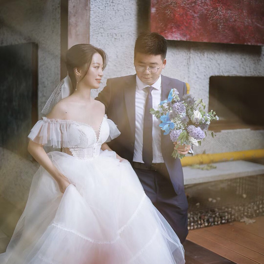 上海新娘婚礼跟妆 送助理 