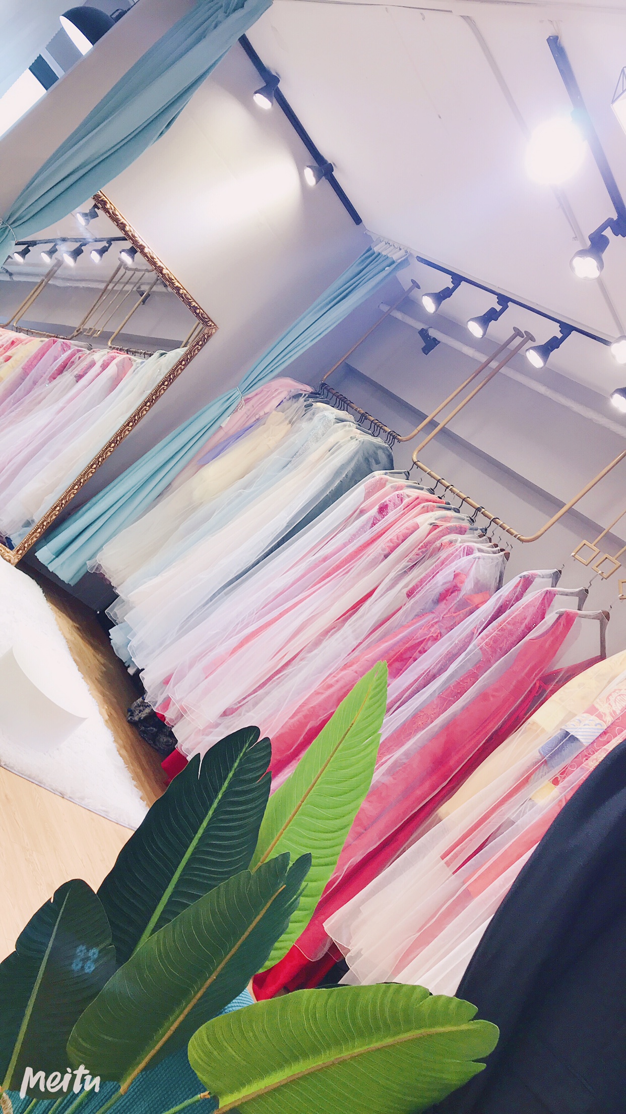 非凡蘭瑞婚纱礼服馆(江宁店)
