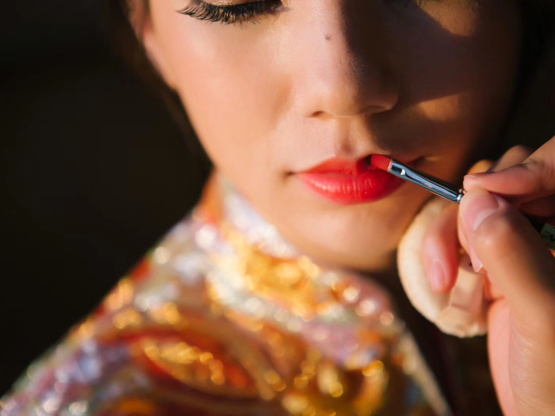 专业化妆师全天跟妆+1个妈妈妆