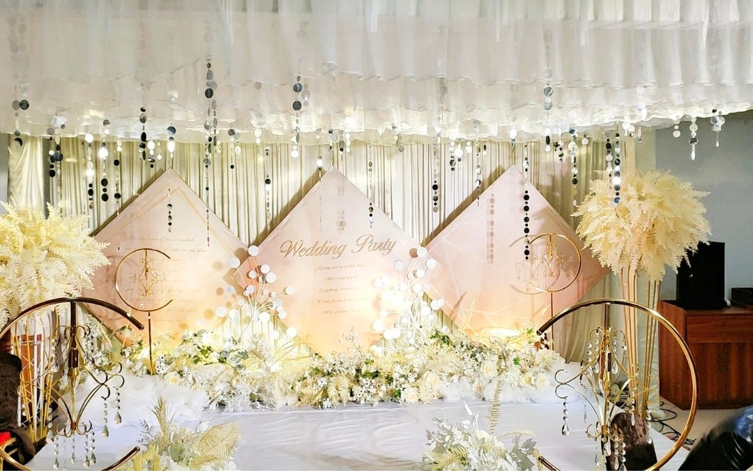 小酒店布置场景香槟色-爱尚婚礼