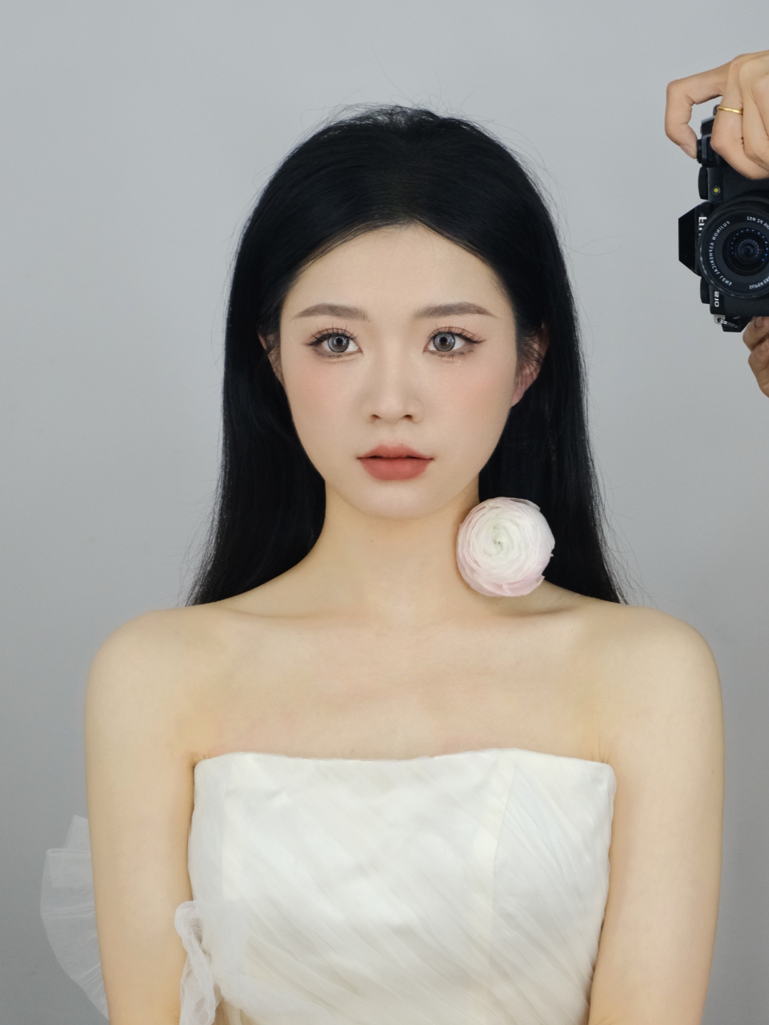 资深化妆师订婚妆