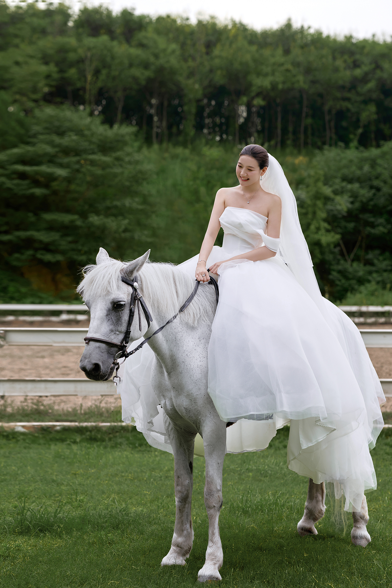 农场主婚纱照~