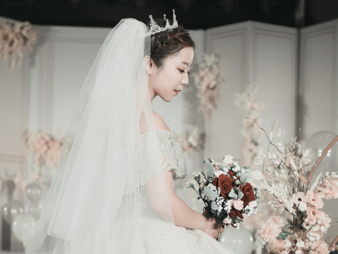 婚礼当天新娘早妆（可上门化）