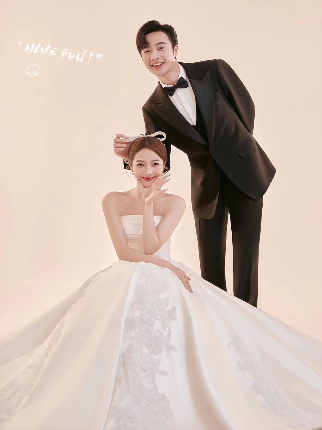 韩式缎面主题婚纱照