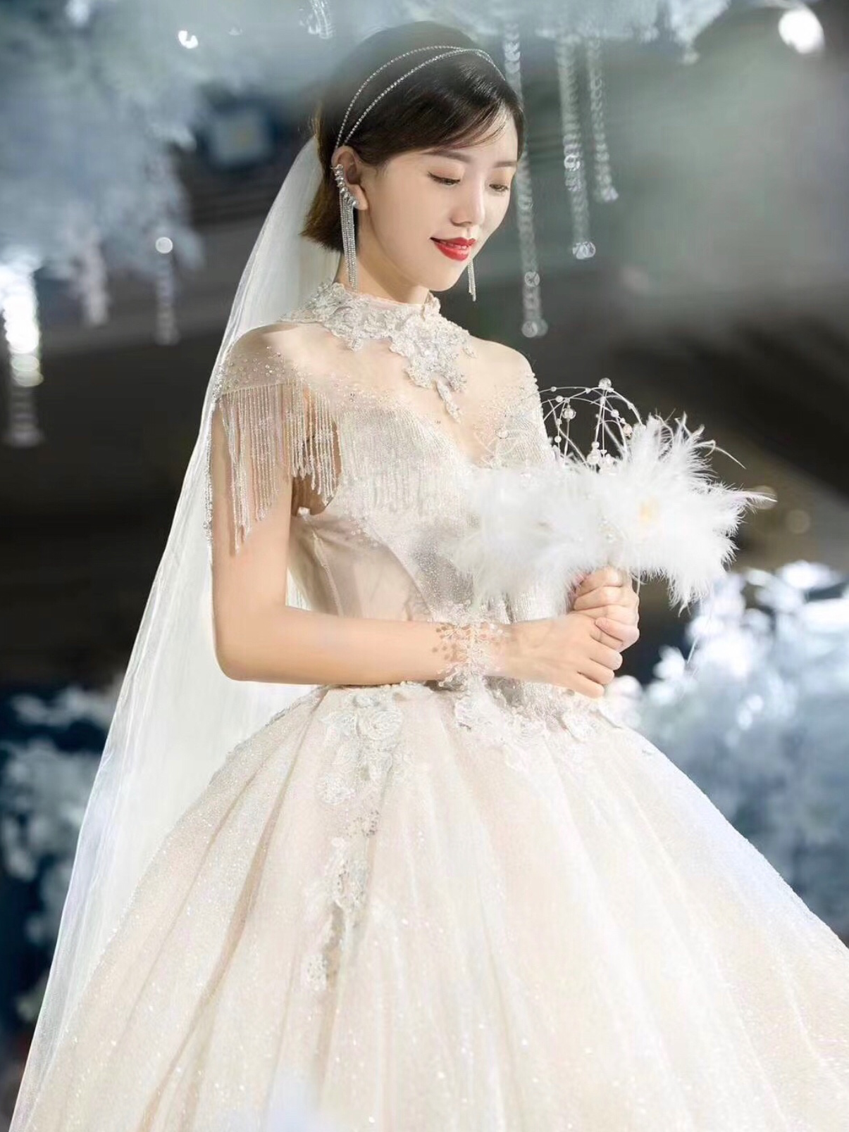 【特惠租赁】秀禾服＋拖尾婚纱＋敬酒服2件＋伴娘服