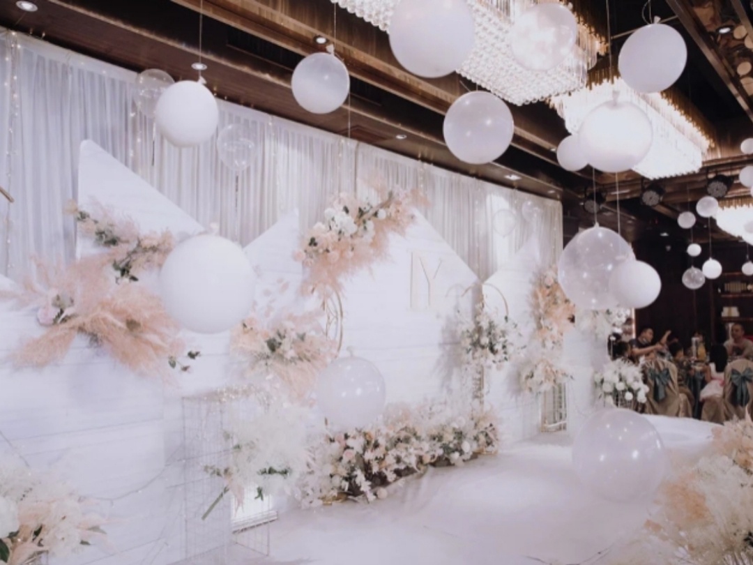 小预算精致香槟色婚礼策划