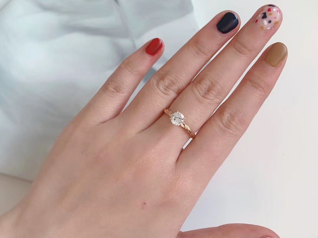 藤蔓 爱的交织玫瑰金简单四爪80分 昆明定制