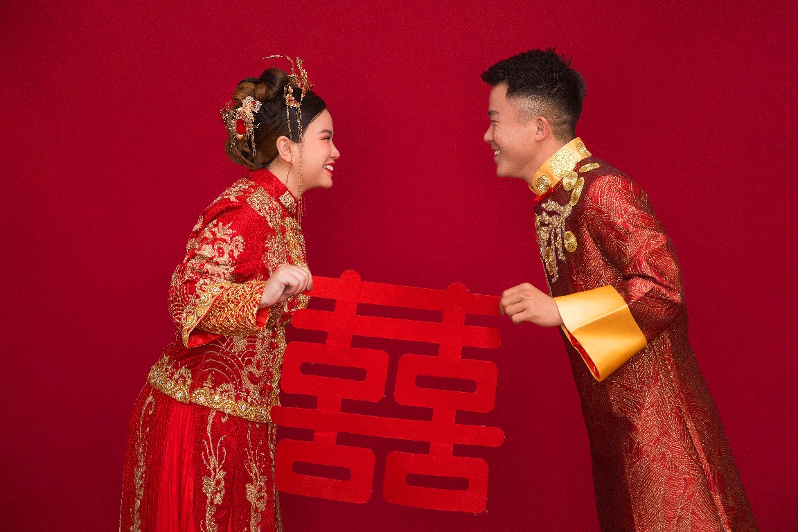 配文字，配文字