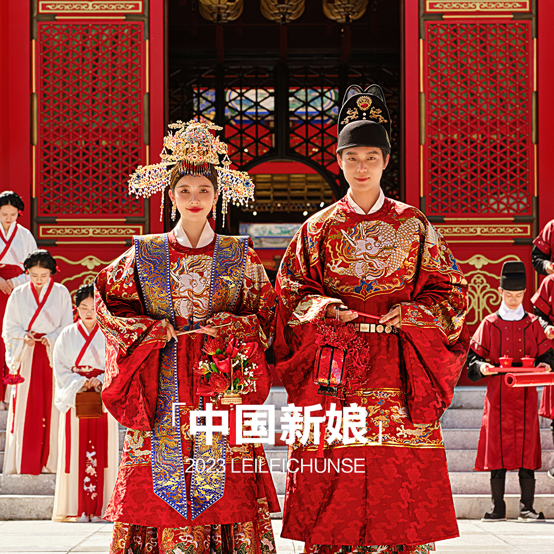 【品质优选】送全新秀禾服一件+内外景双拍/婚纱照