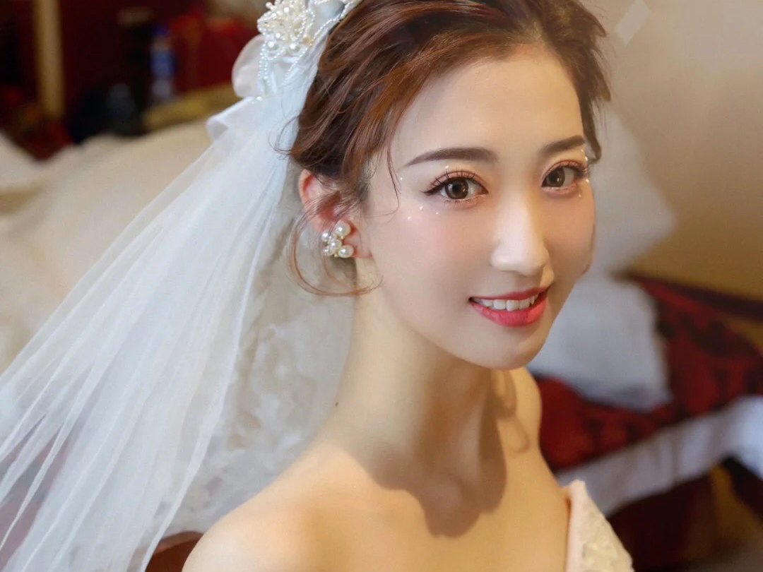 [总监化妆师全天跟妆] 唯美造型 送亲友妆