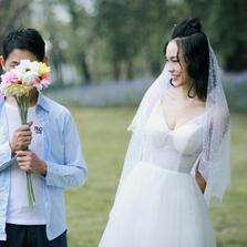 亲身示范，小个子新娘拍婚照必选礼服