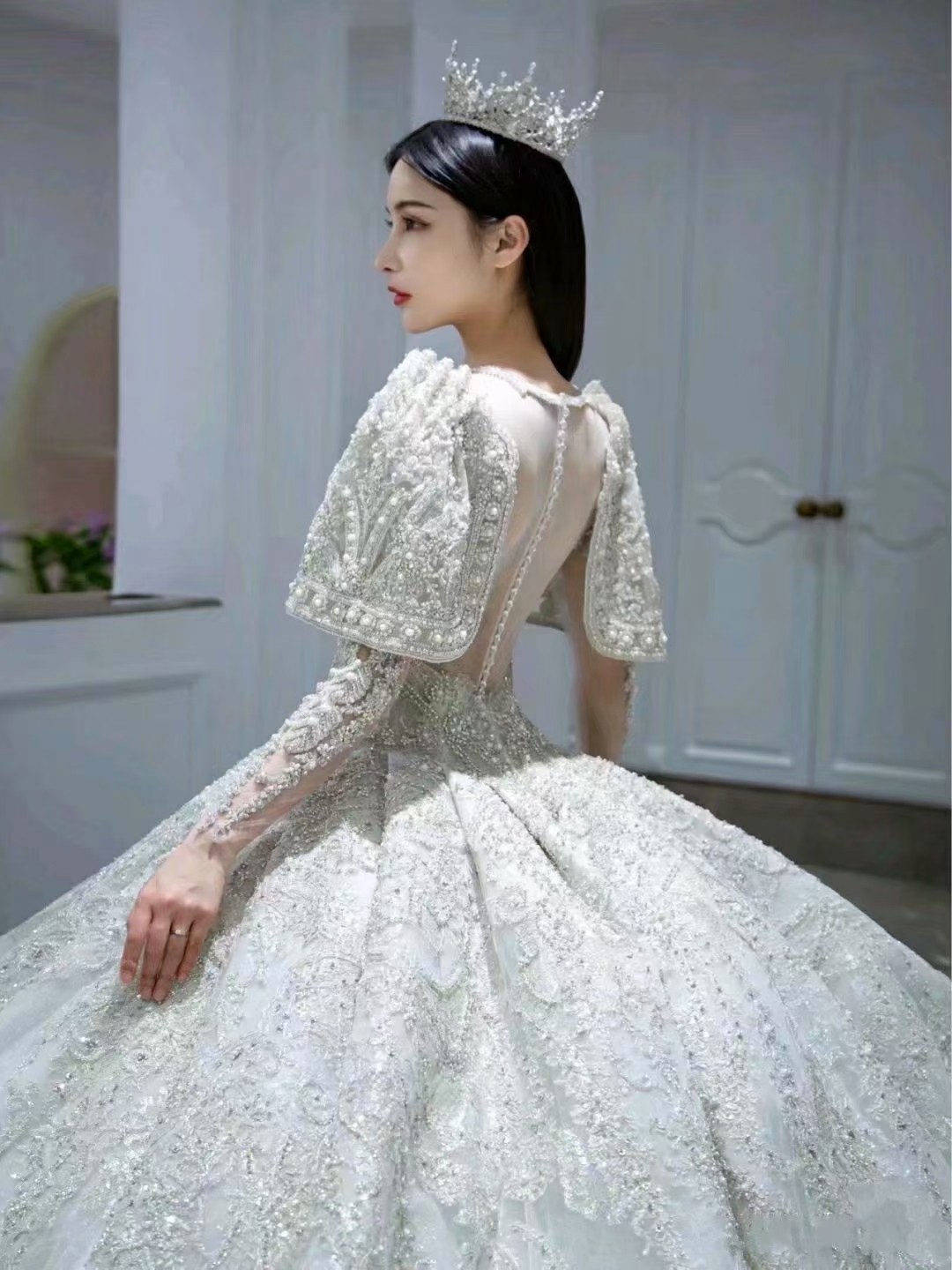 国外设计师款品牌奢华高定女王系列