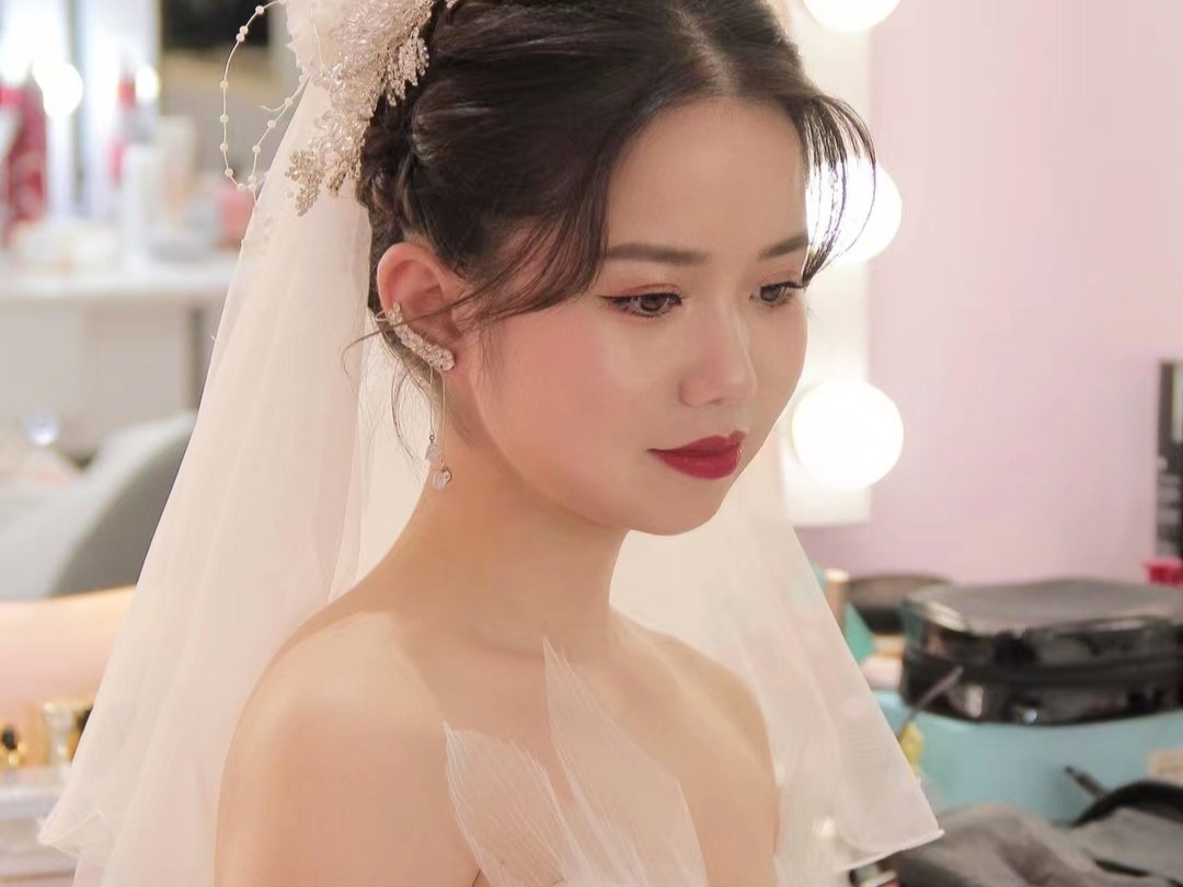 到店新娘妆(伴娘服可免租)