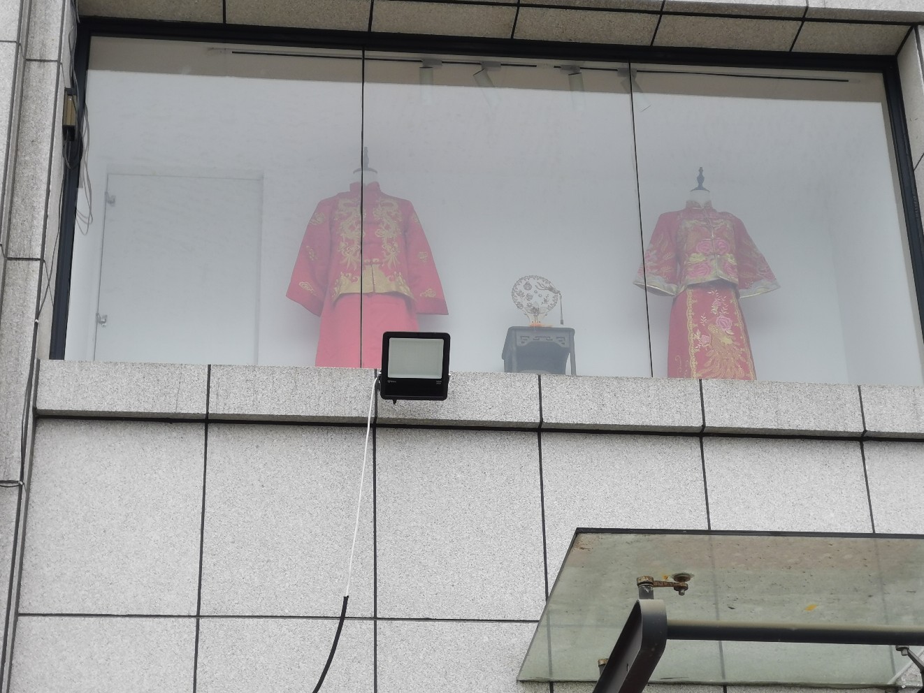 绍兴袍江沐然婚纱礼服馆