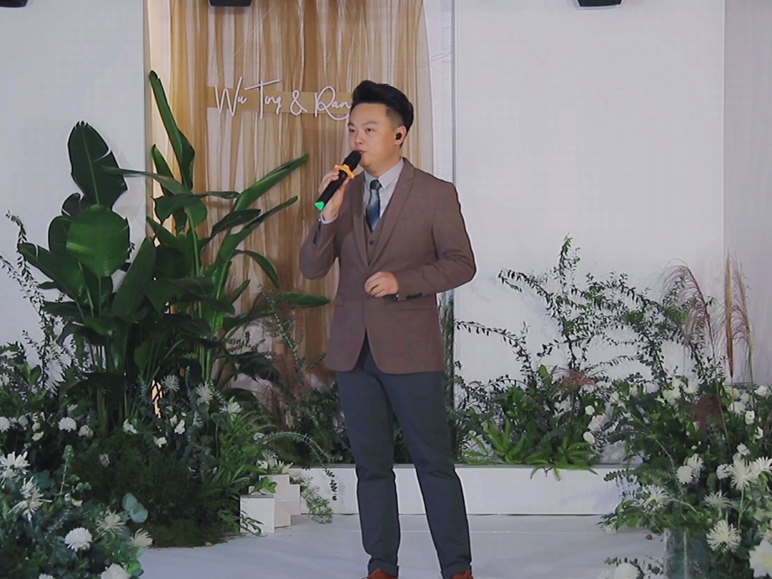 【人气主持朝阳】“10月10号”的婚礼