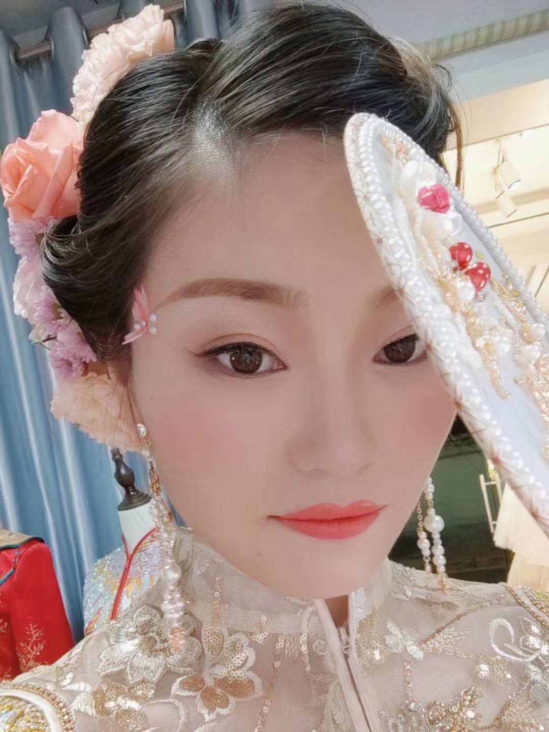 首席新娘跟妆3服3造＋伴娘妆（2人）＋妈妈妆