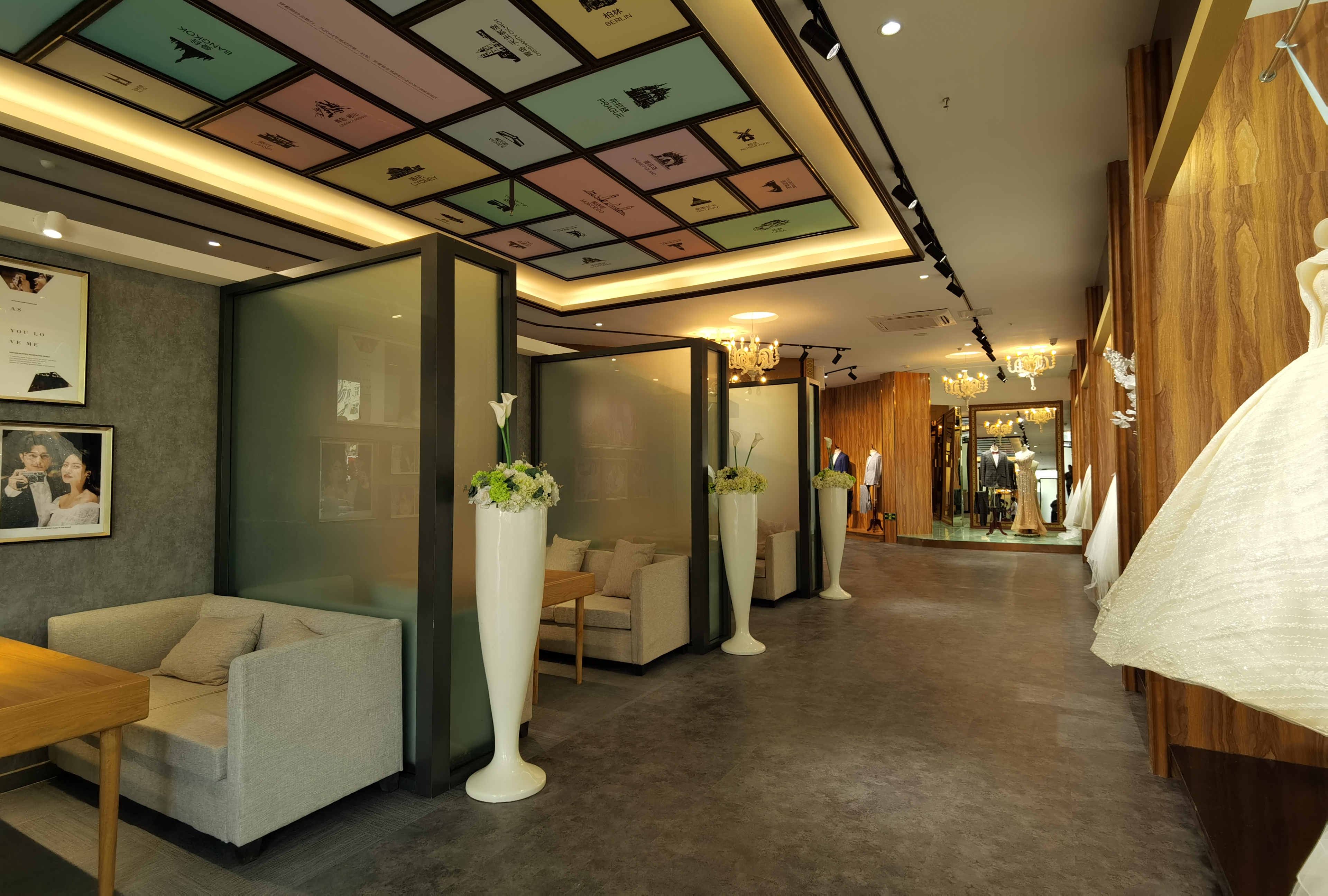 罗曼庭婚纱摄影(青岛旗舰店)店铺环境