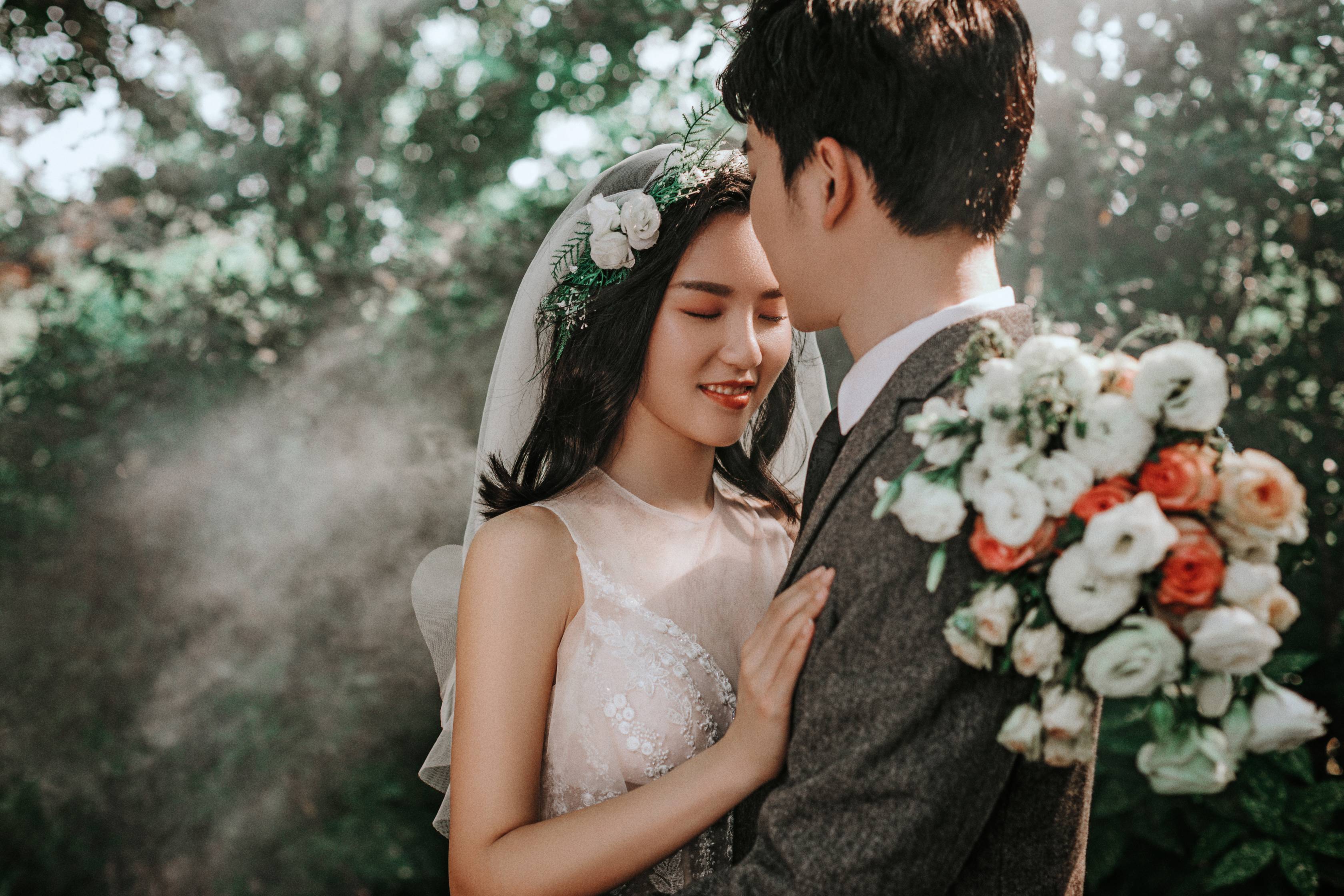米兰新娘婚纱摄影_米兰婚纱摄影店图片(2)