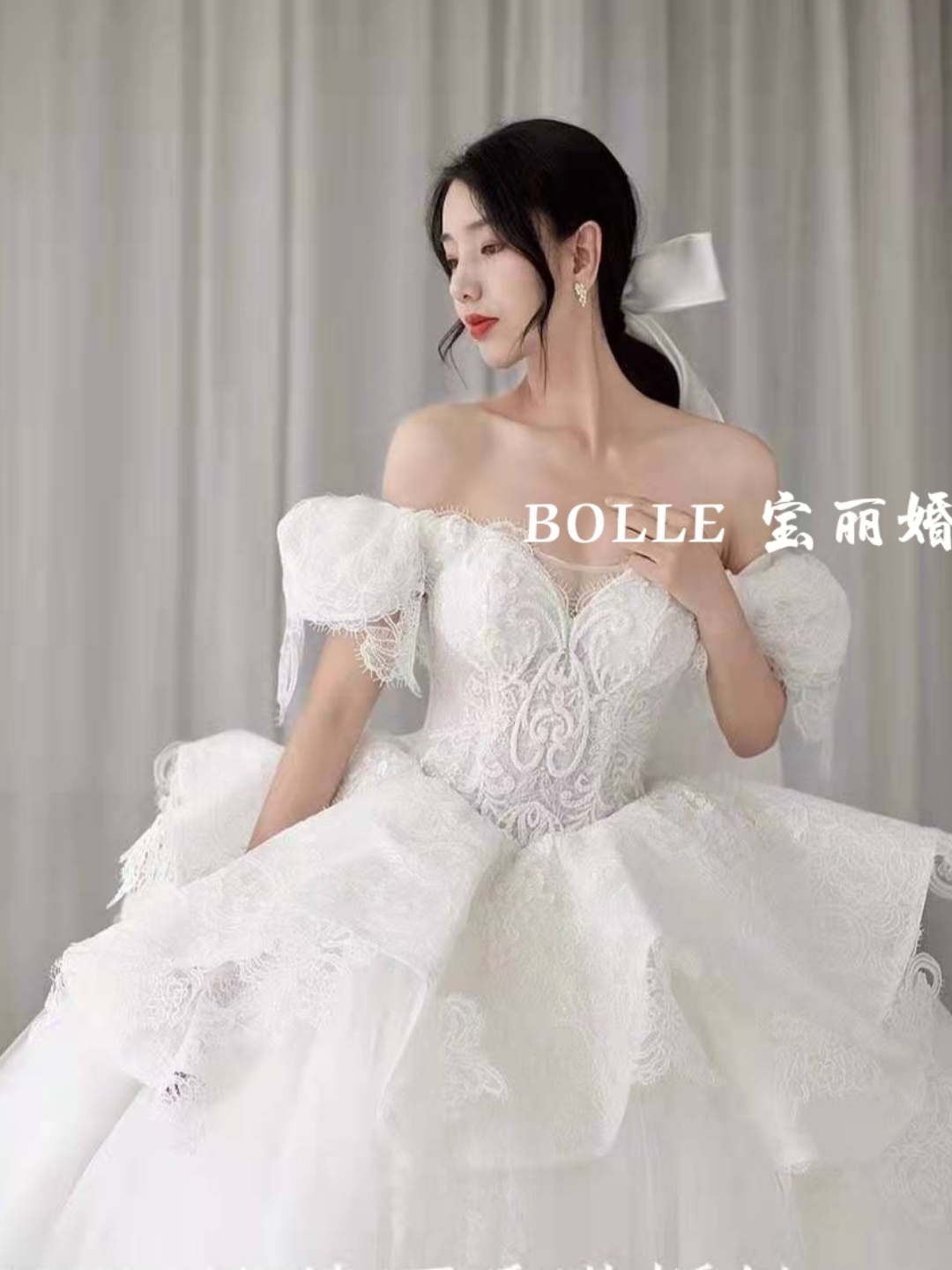 【宝丽婚纱】高端全套双婚纱