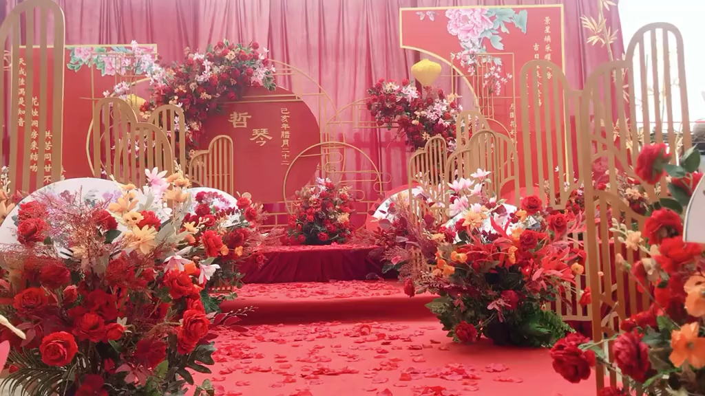 轻奢新中式婚礼，室内户外皆可，传统而又新颖