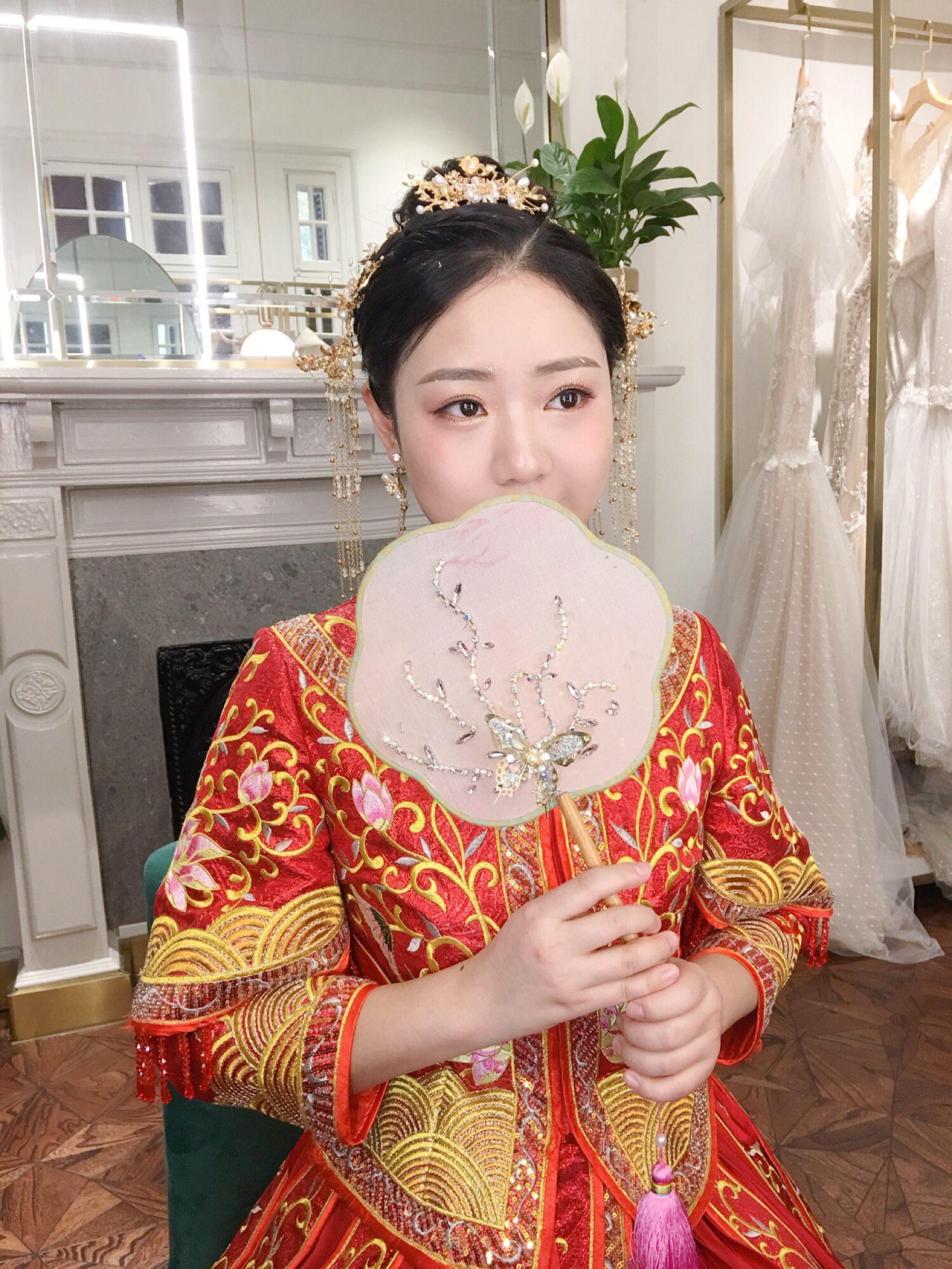 完美的造型真的会让人超级期待婚礼…