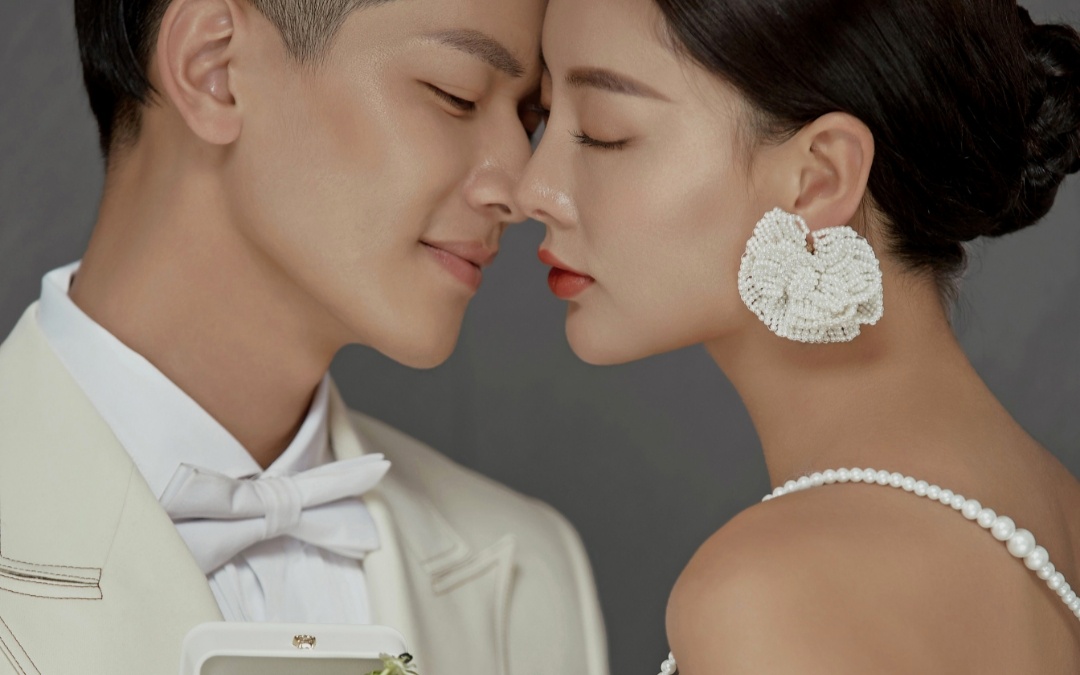 【三亞一價(jià)全包】機(jī)票補(bǔ)貼+4天3晚+MV微電影