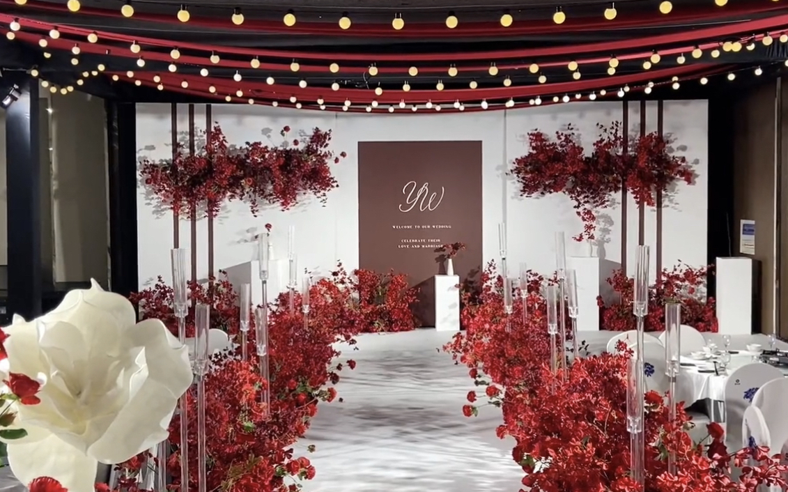 「喜薇婚礼工作室」红色小预算婚礼