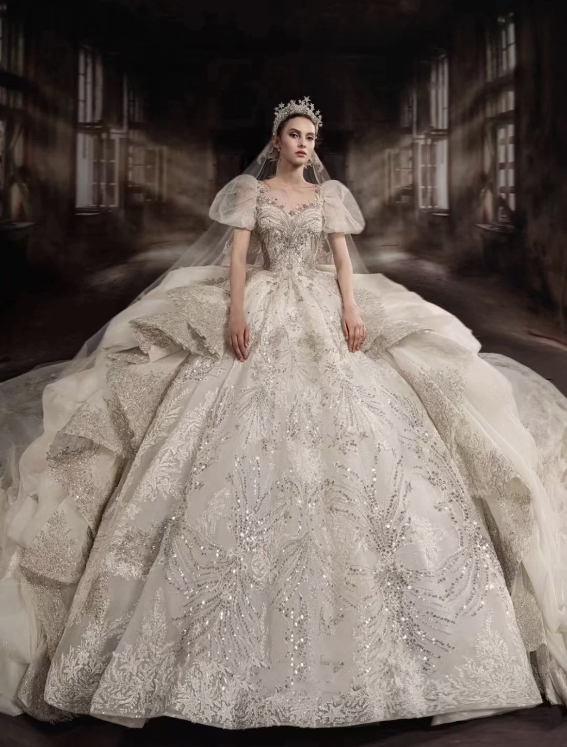 奢华重工婚纱-千星之海