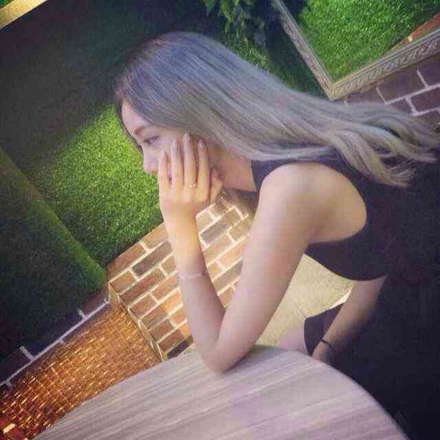 安安吖 