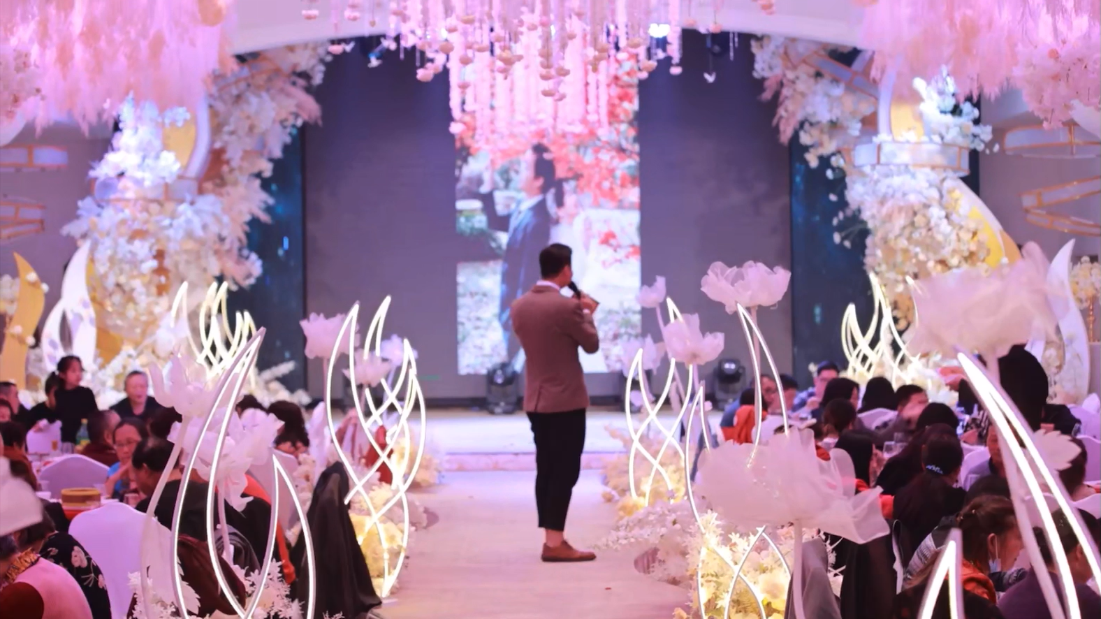 主持人•以天「游戏展示」