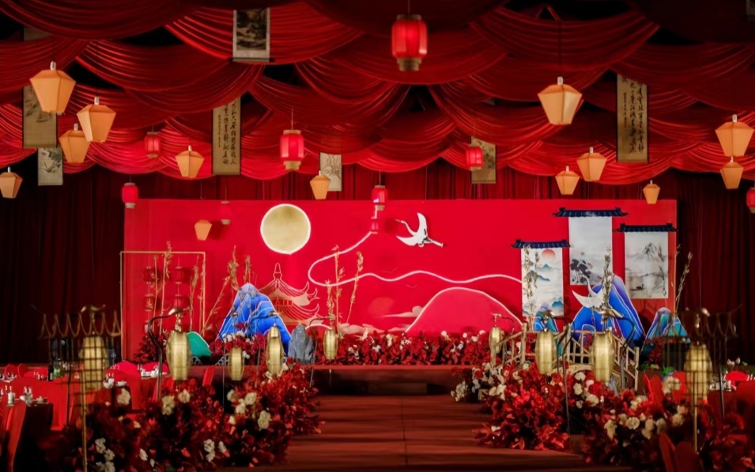星撮婚礼丨红金新中式婚礼布置