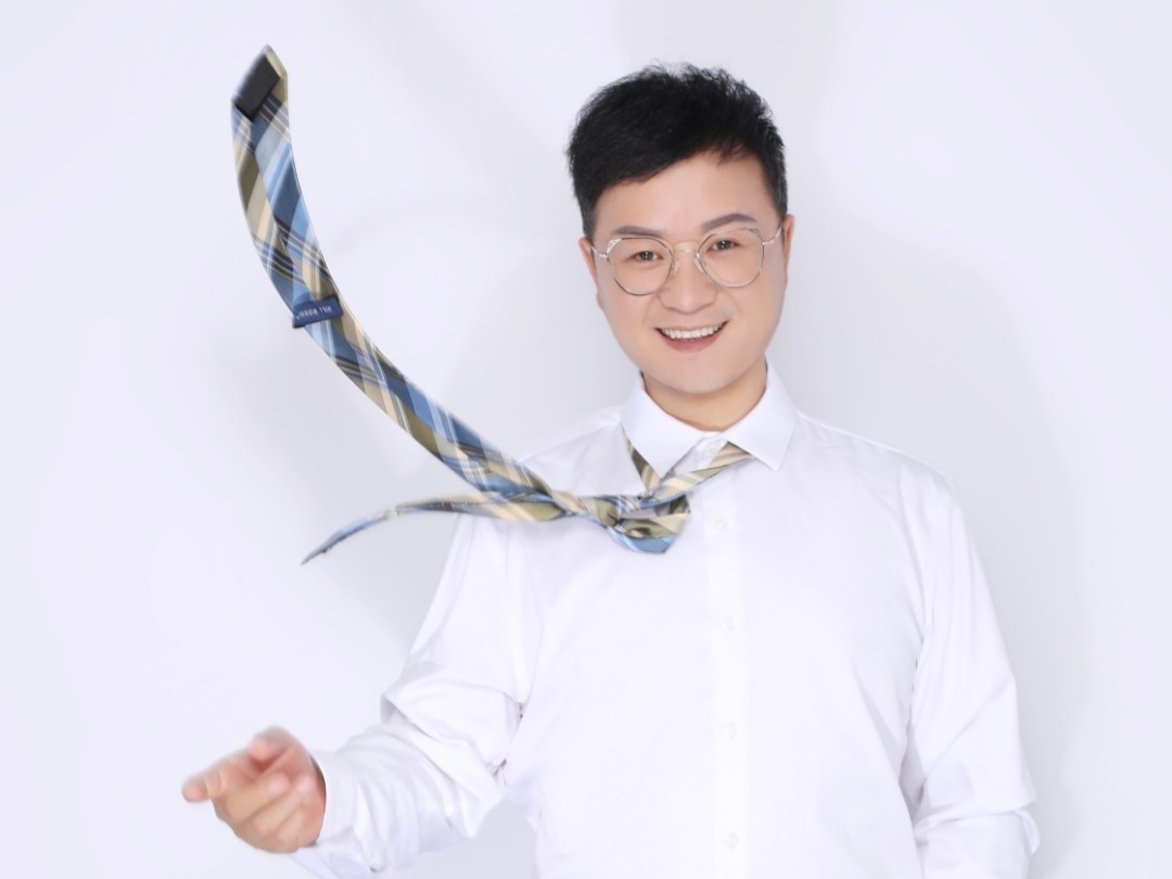 【人气好评】资深讲师级主持 多风格