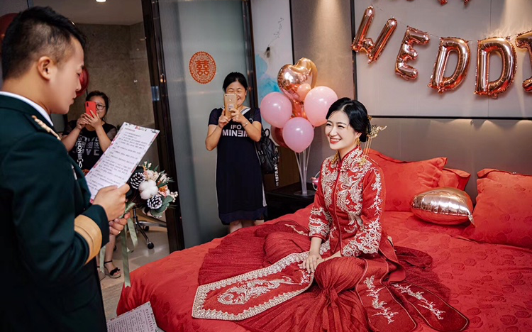 婚 礼 现 场 跟 拍……