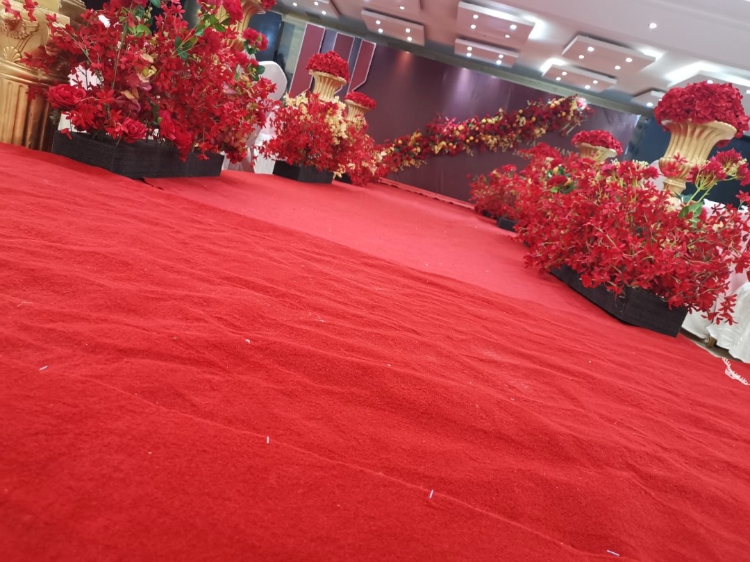 喜慶紅色創(chuàng)意經(jīng)濟(jì)實(shí)惠套系
