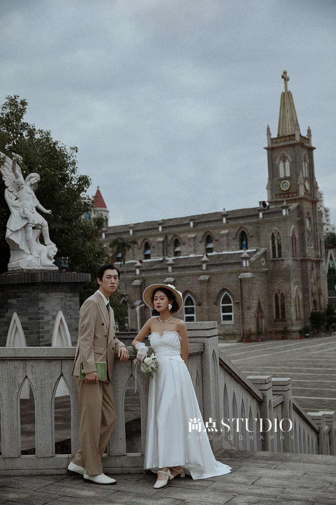 浪漫的法式婚纱照丨优雅从不过时