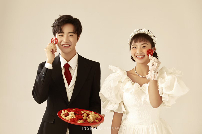 90%的姐妹都不会拒绝❌的怀旧喜嫁婚纱照