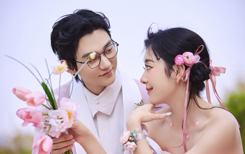 金夫人婚纱摄影作品《粉色森漫漫》