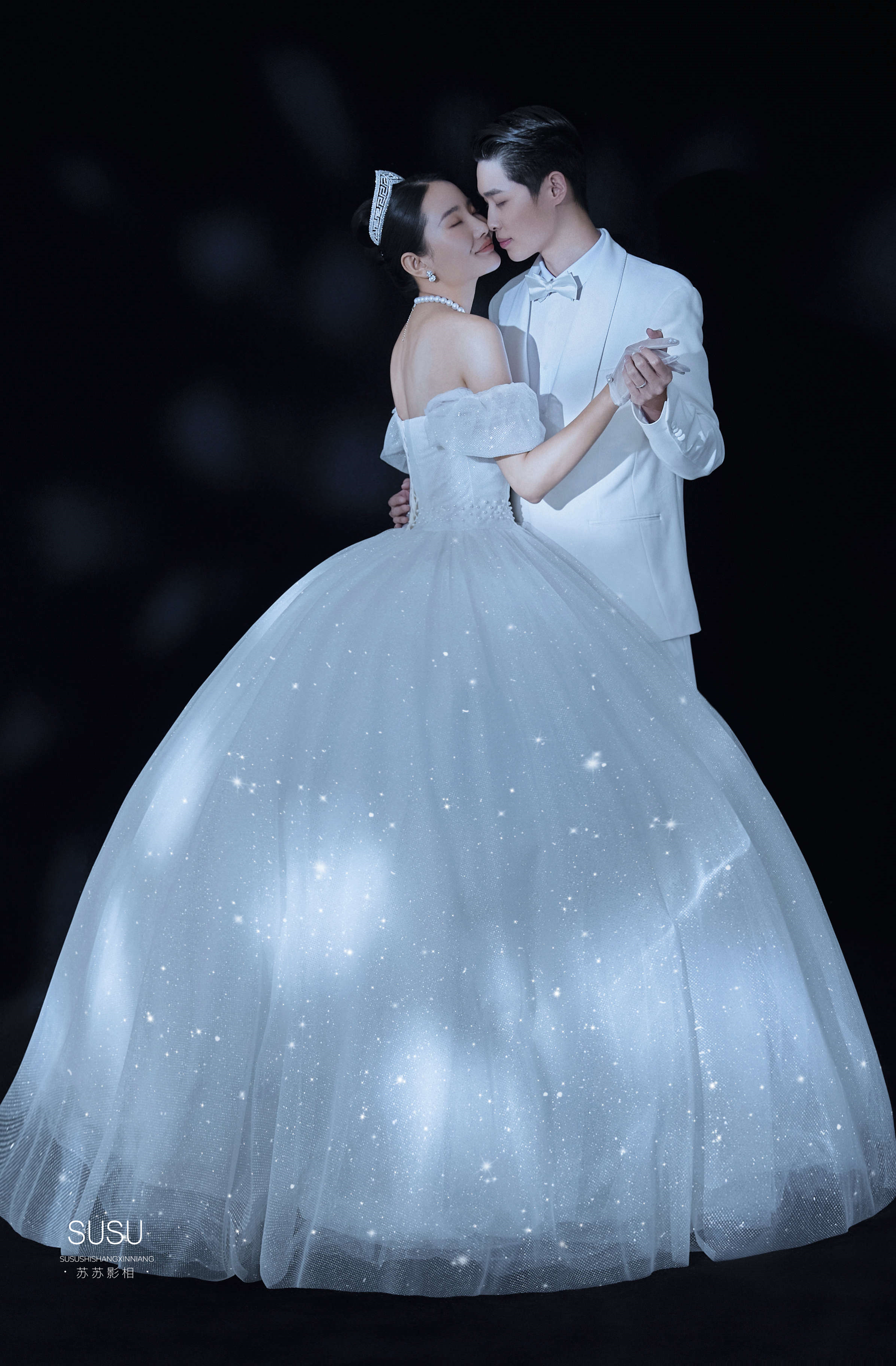 新人必拍的室内光影婚纱照|仪式感满满