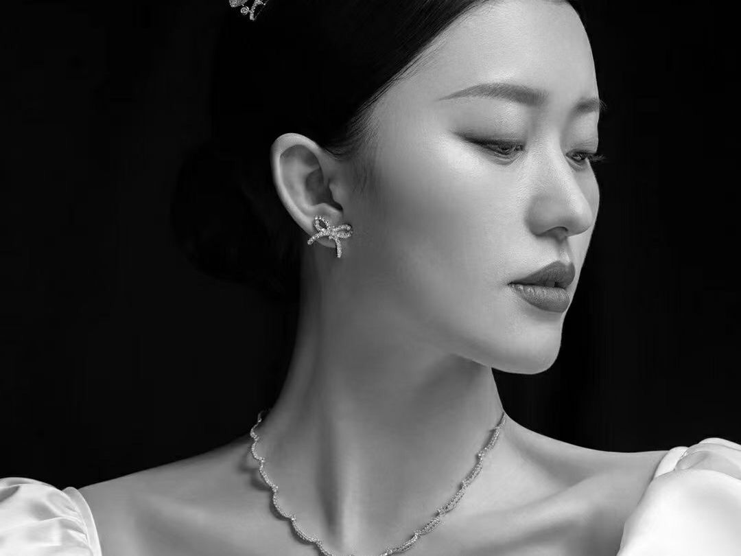 一朵造型婚礼跟妆【总监跟妆】
