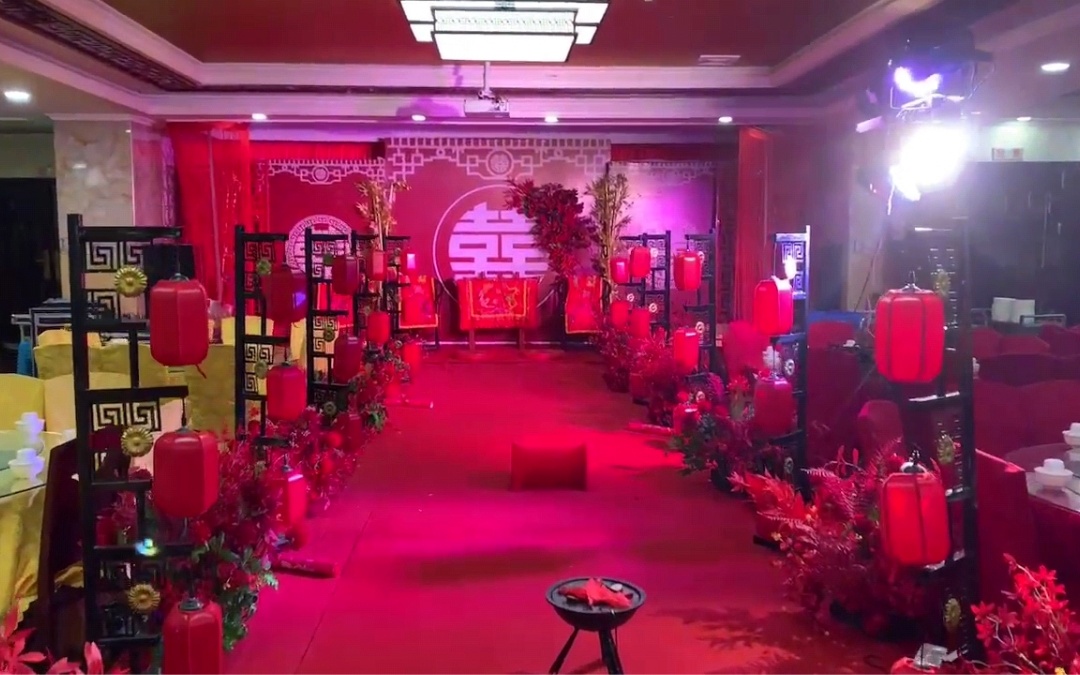 坡头镇文化礼堂中式婚礼布置