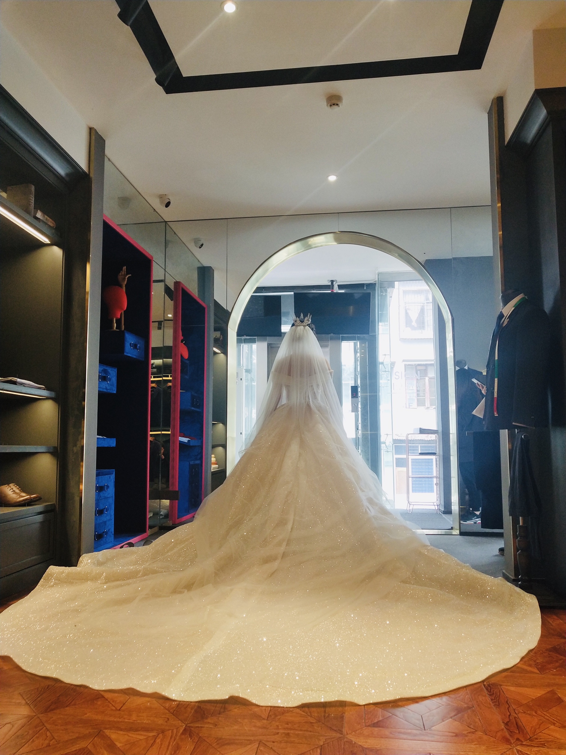 完美的造型真的会让人超级期待婚礼…