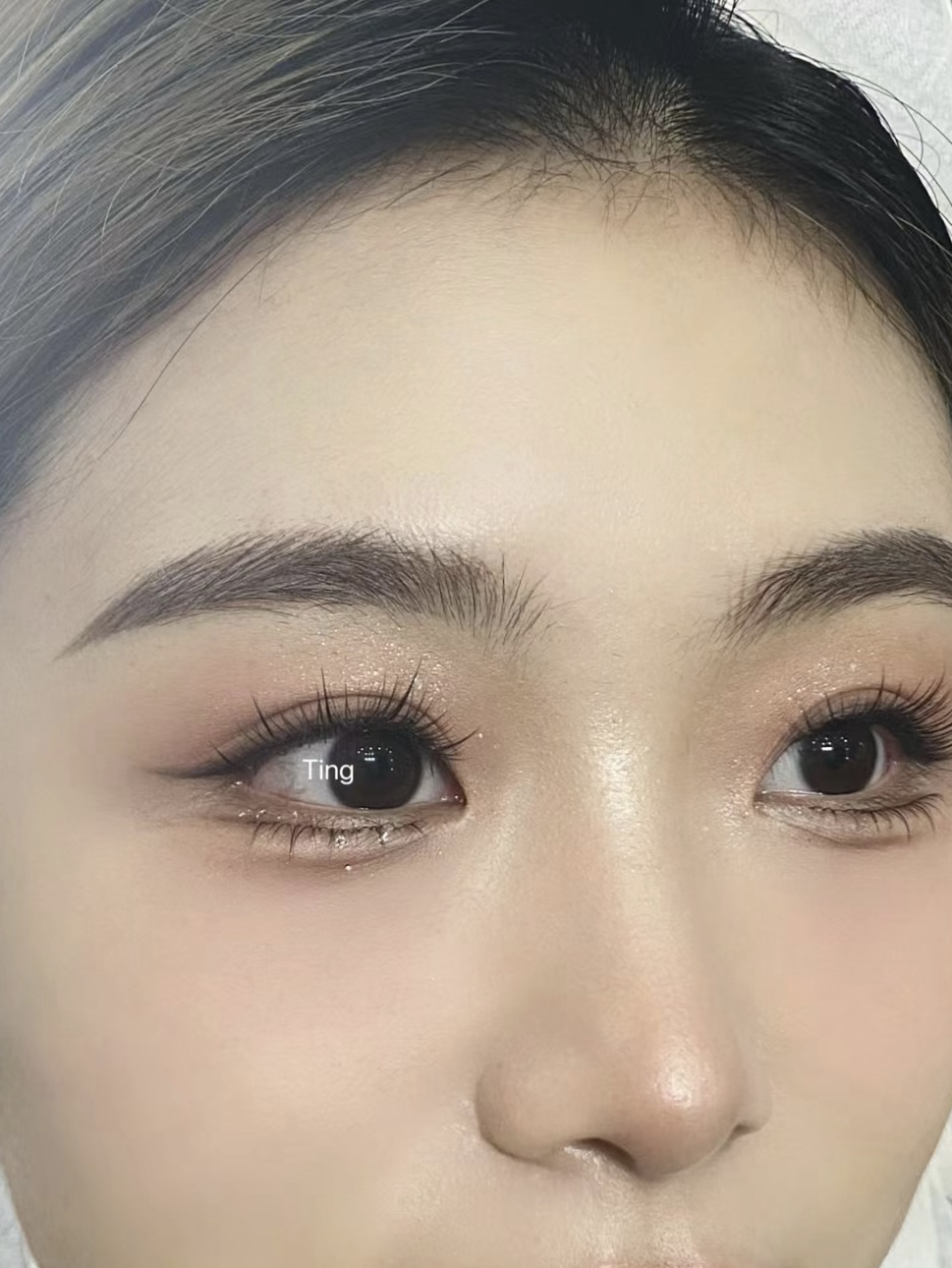 披發(fā)造型