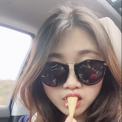 劉利利利