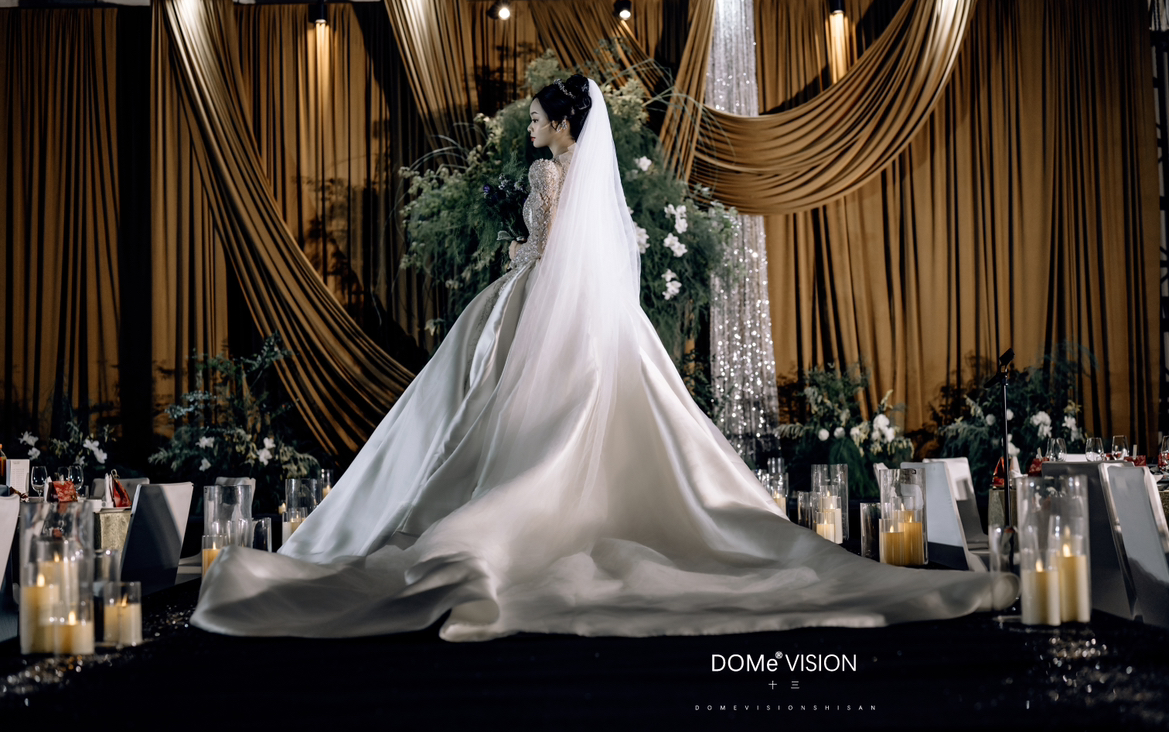 咖色简约韩式婚礼