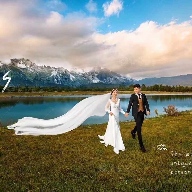 麗江特價(jià)婚紗照+三天兩晚+一對(duì)一服務(wù)