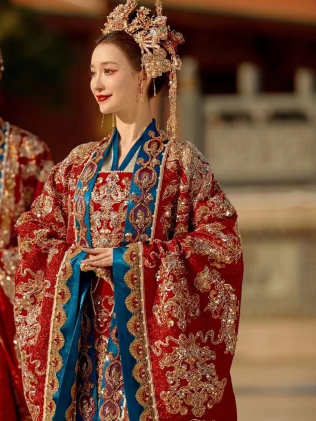 【唐制婚服】蓝色改良重工款汉服