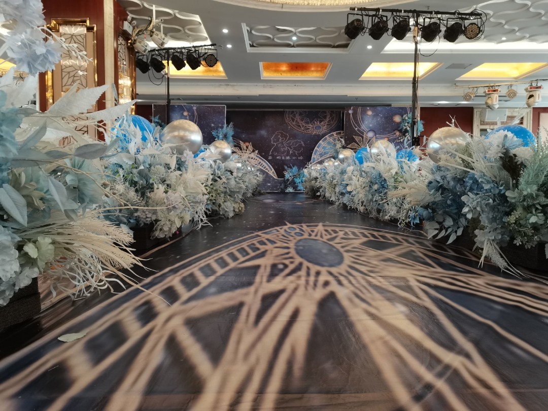 情愿婚庆，用我们的真诚服务好每一对新人