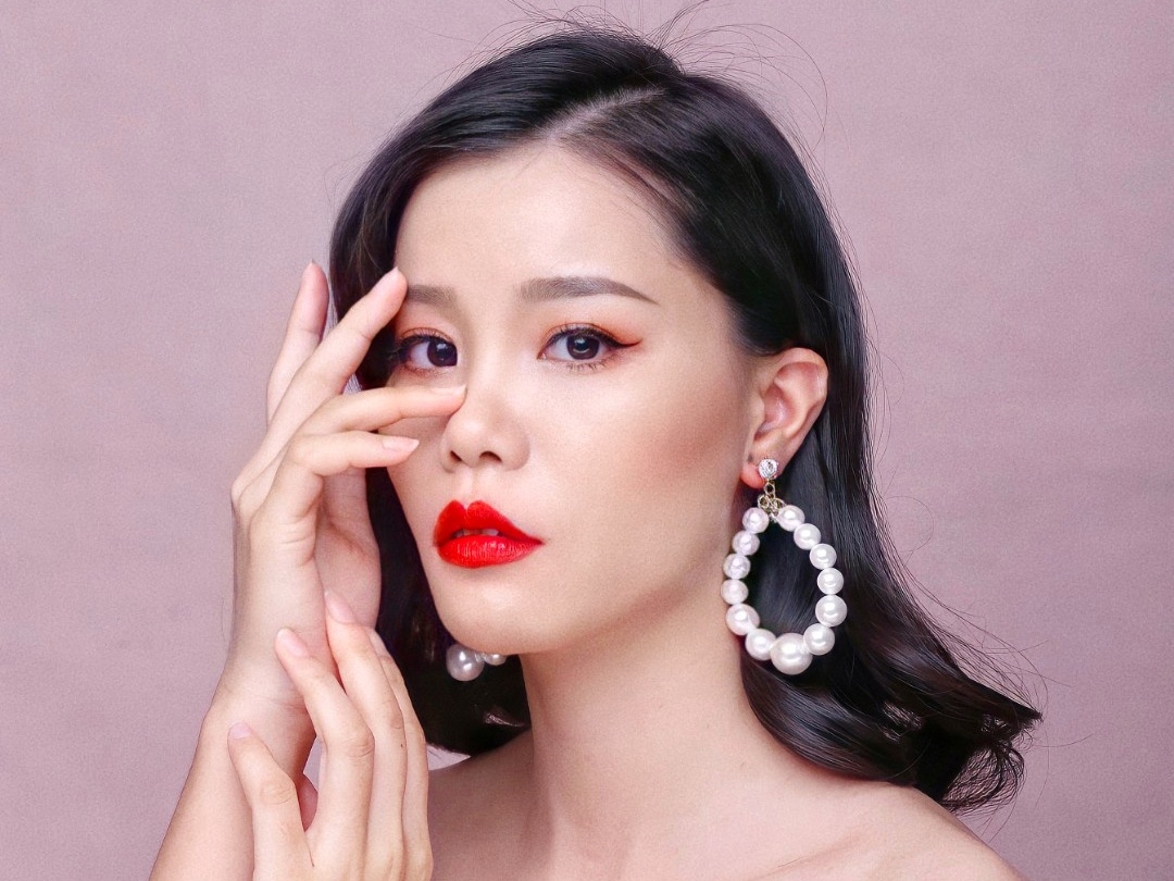 全天跟妆  总监老师全天精致妆容