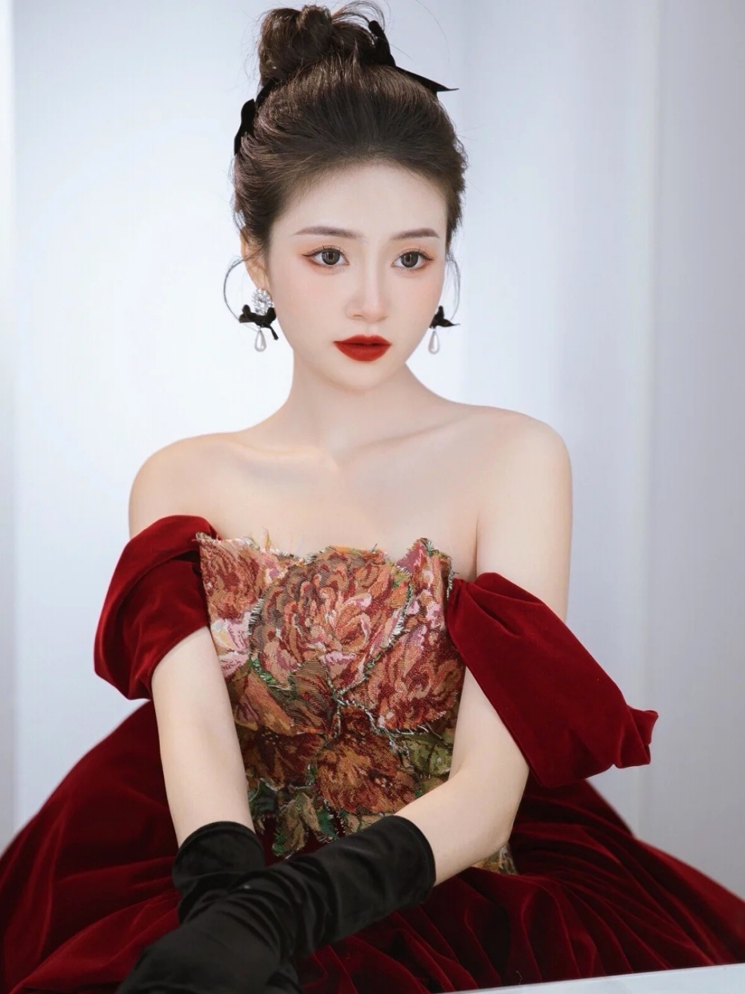 复古又高级的敬酒服造型